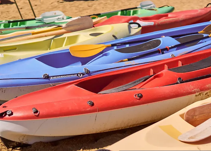 Апартаменти Flat With A Lovely Poolside Garden With Bbq *