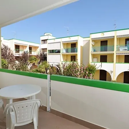 Appartement Cozy Poolside Garden Flat In A Peaceful Bibione