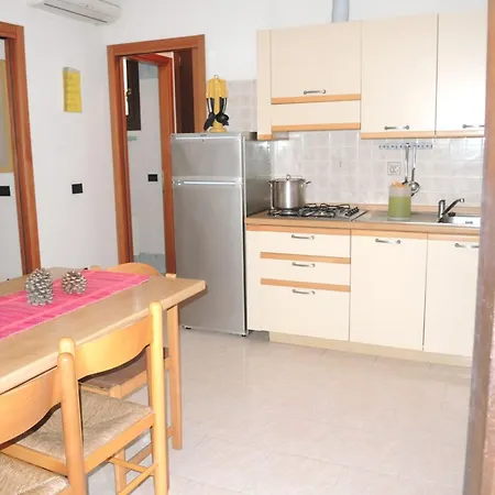 Appartement Cozy Poolside Garden Flat In A Peaceful Bibione